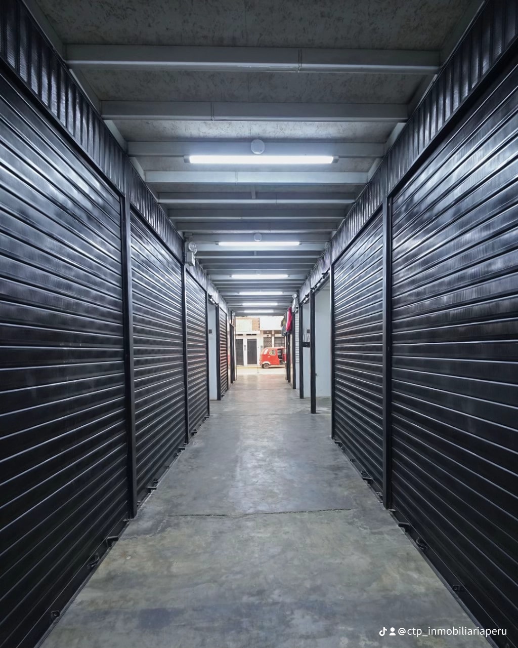 Centro comercial en Alquiler — foto 9