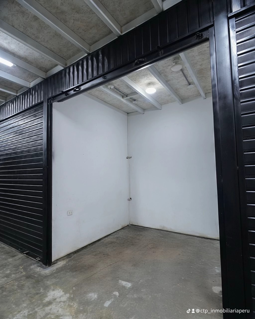 Centro comercial en Alquiler — foto 6