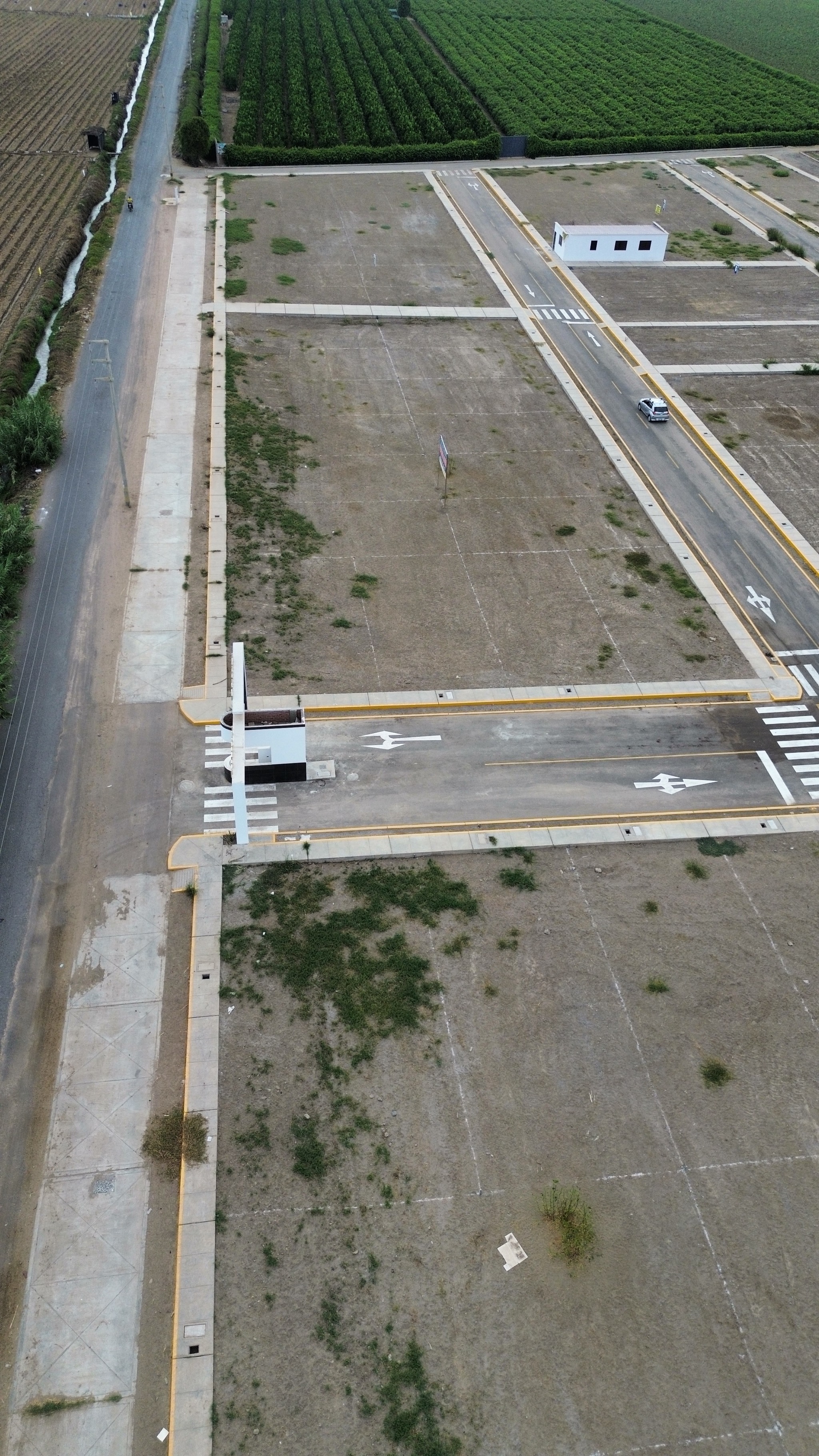 Lote comercial de 480 m2 camino a milkito — foto 3