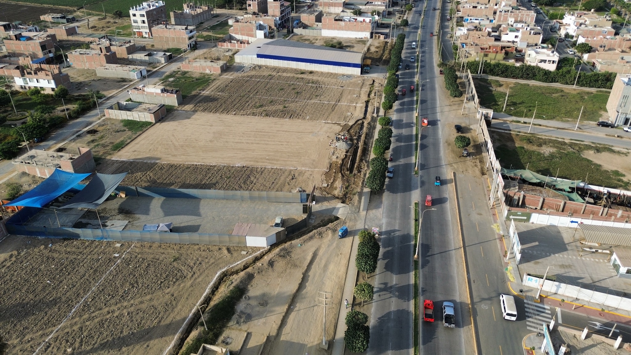 Alquiler de Parcelas frente a Av Benavides — foto 2