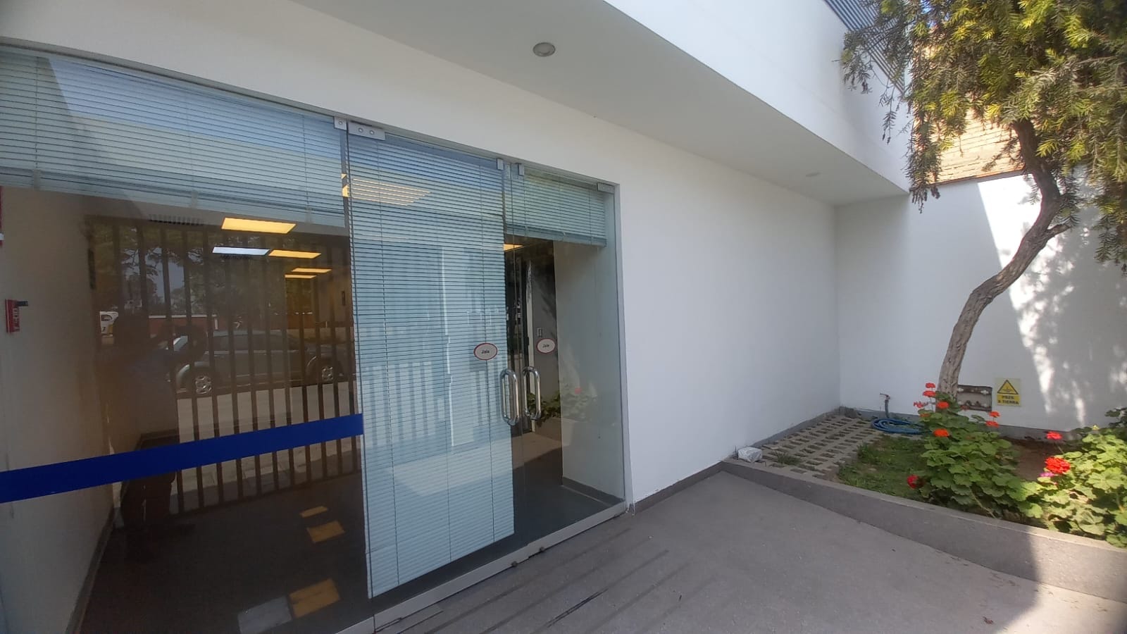 Alquiler de local empresarial en Cañete — foto 3
