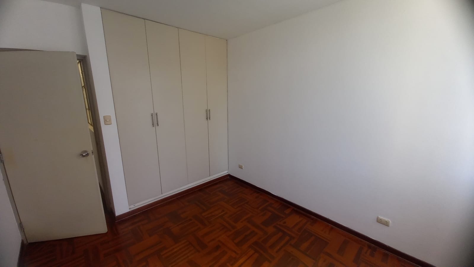 Alquiler de local empresarial en Cañete — foto 17