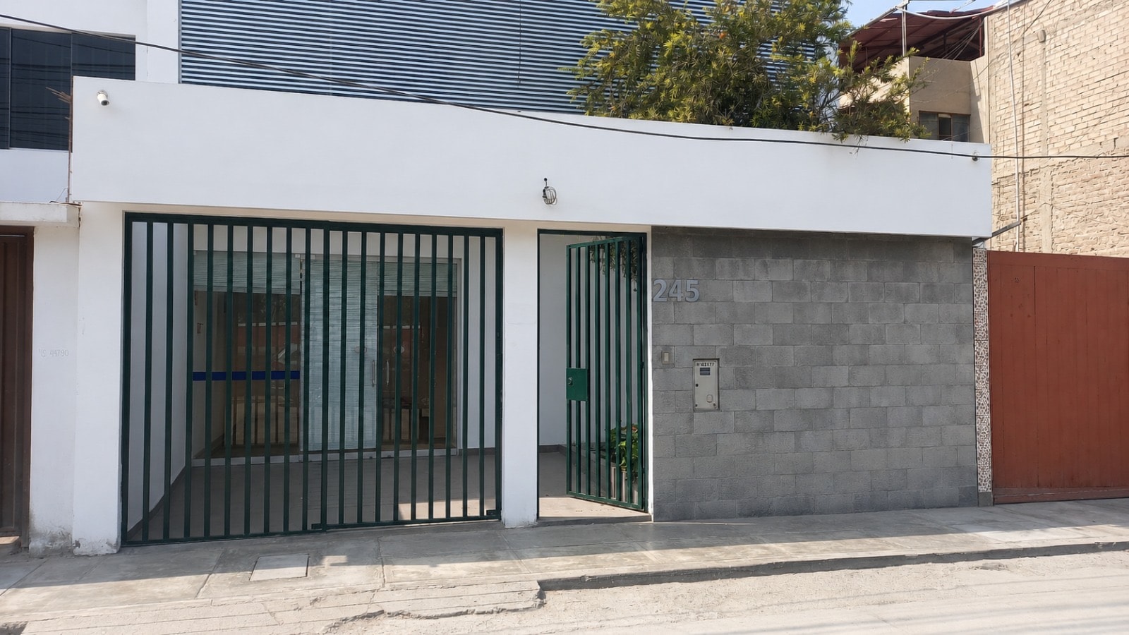 Alquiler de local empresarial en Cañete — foto 2