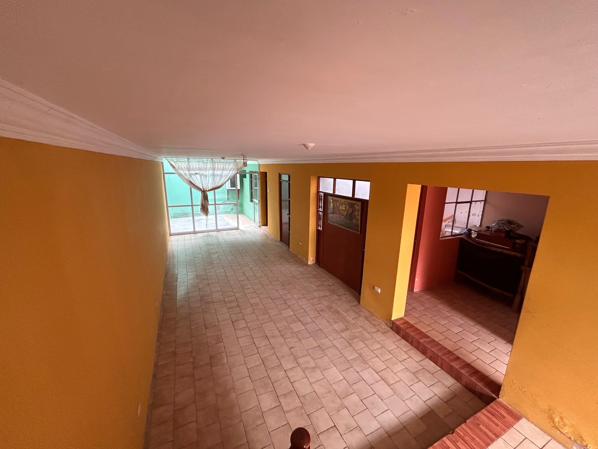 CASA EN VENTA URB SANTA ROSA — foto 2