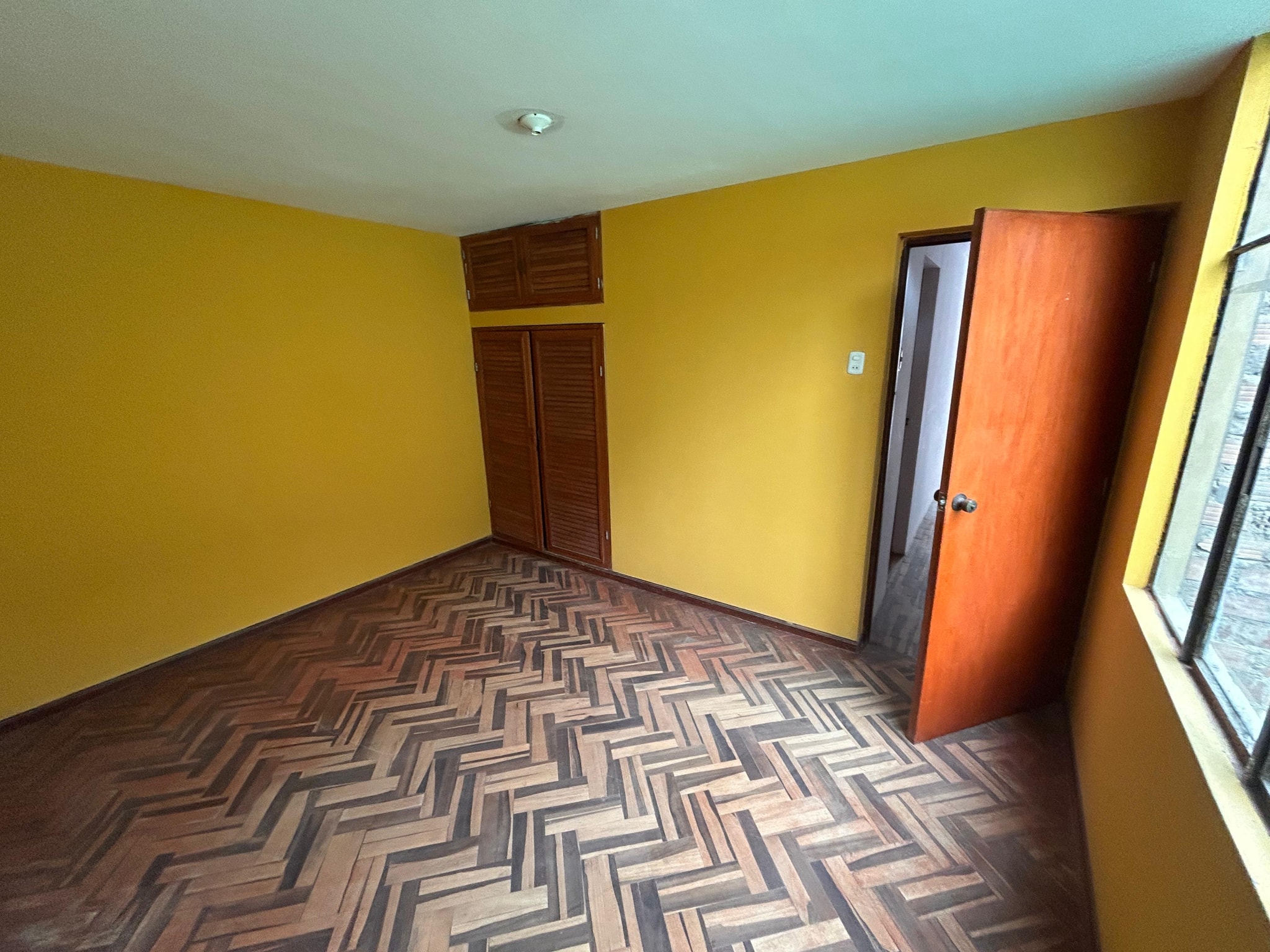 CASA EN VENTA URB SANTA ROSA — foto 7
