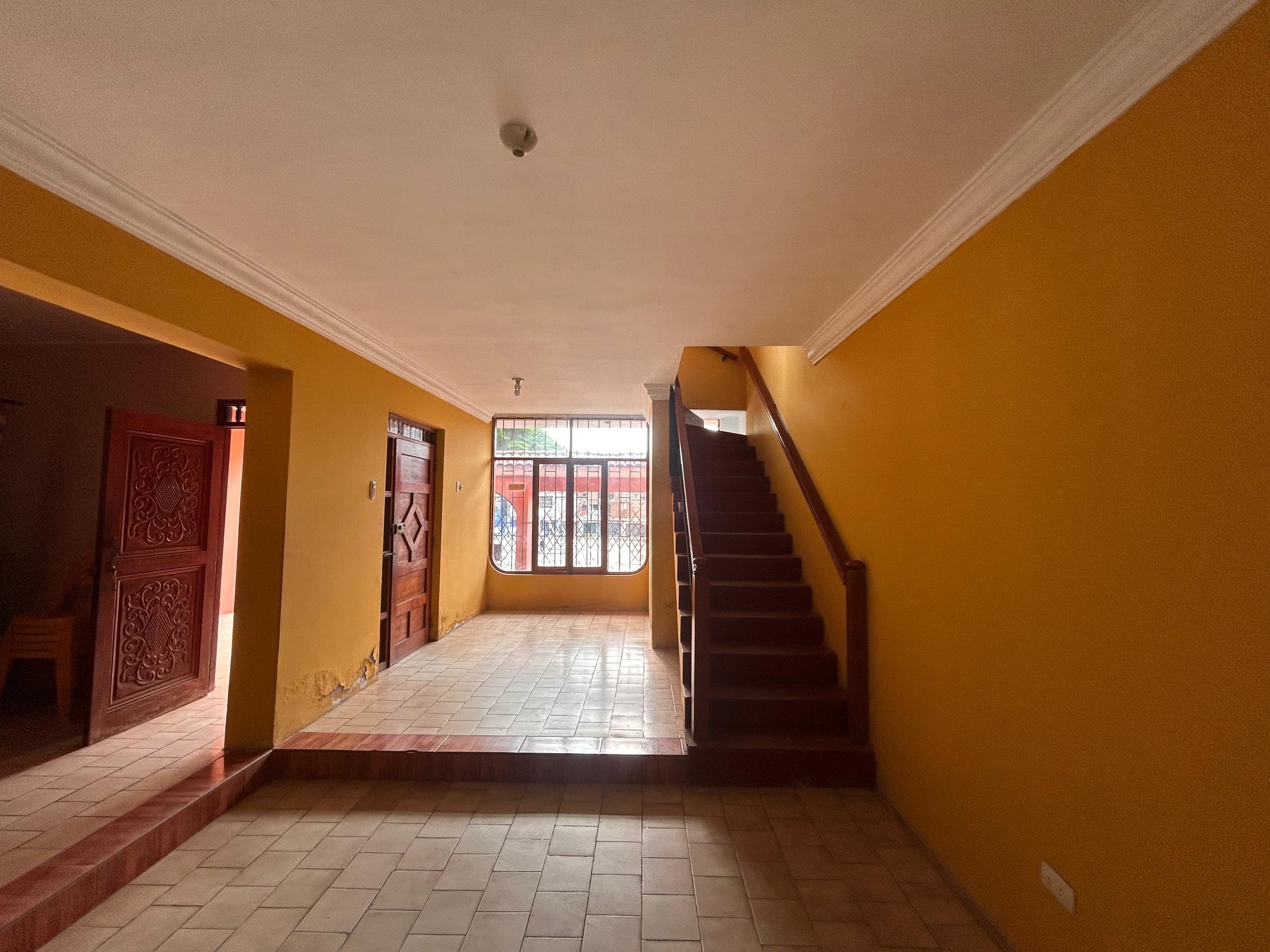 CASA EN VENTA URB SANTA ROSA — foto 4