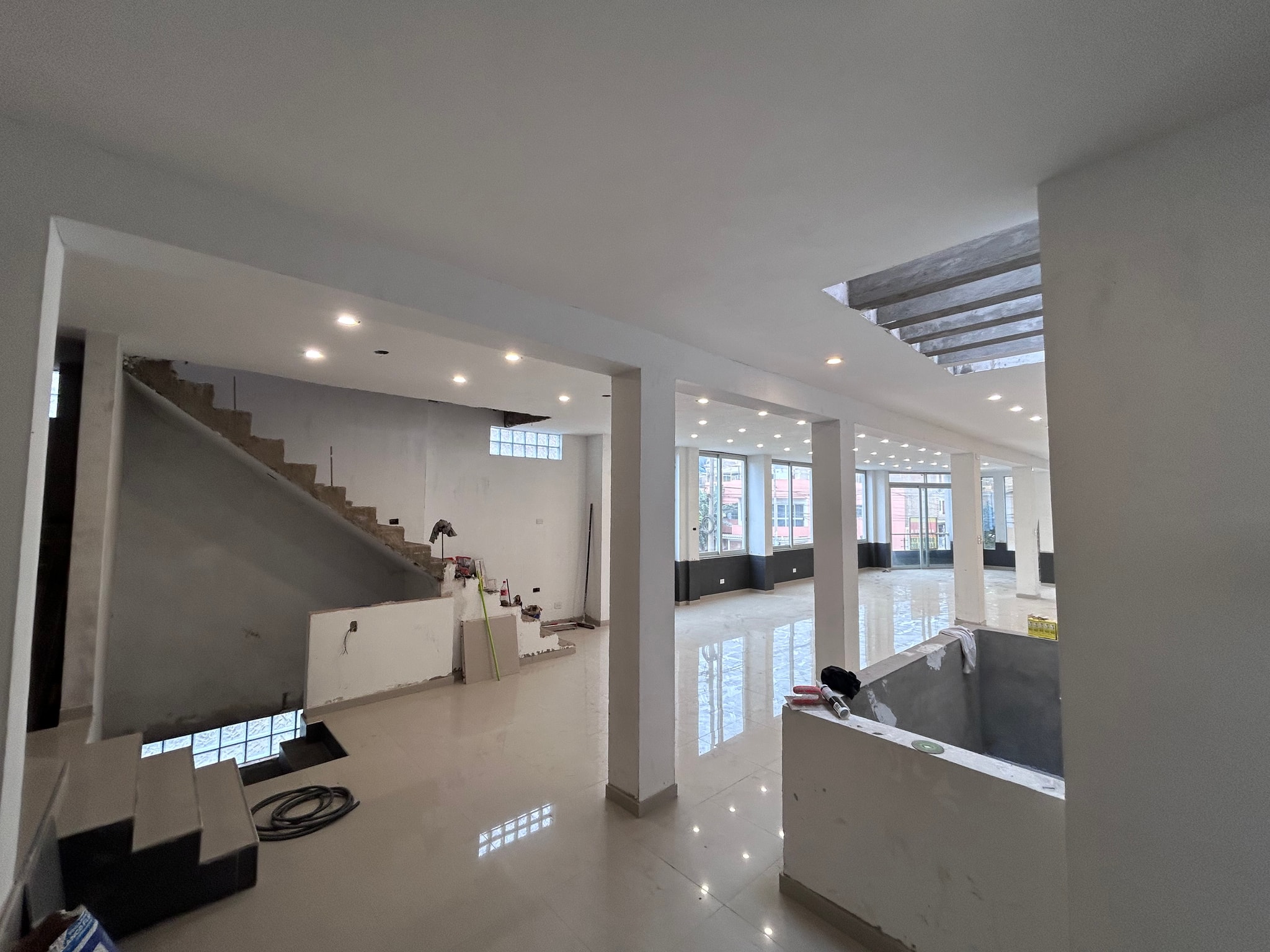 Local comercial Urb San José — foto 5
